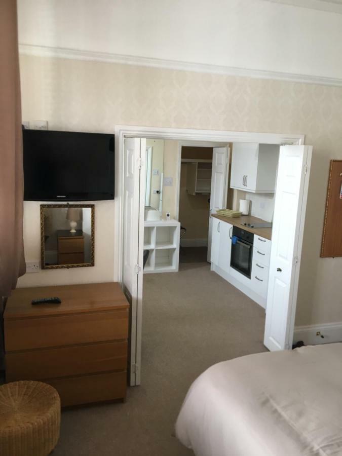 Milton 4* Weston-super-Mare
